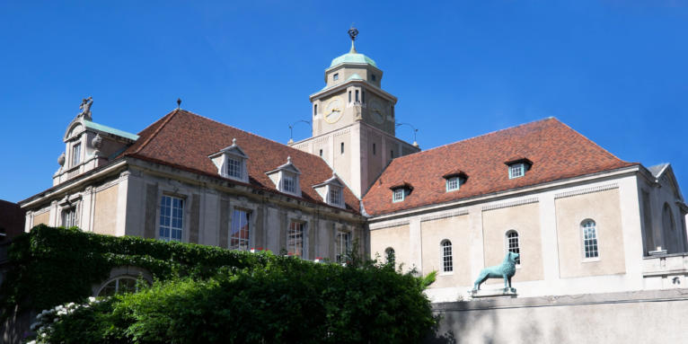 Adolphus Busch Hall