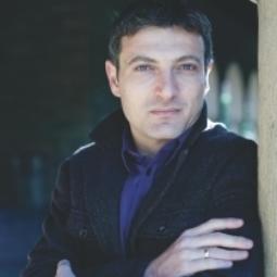 Arie Dubnov