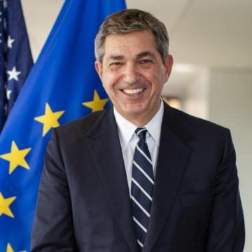 Stavros Lambrinidis